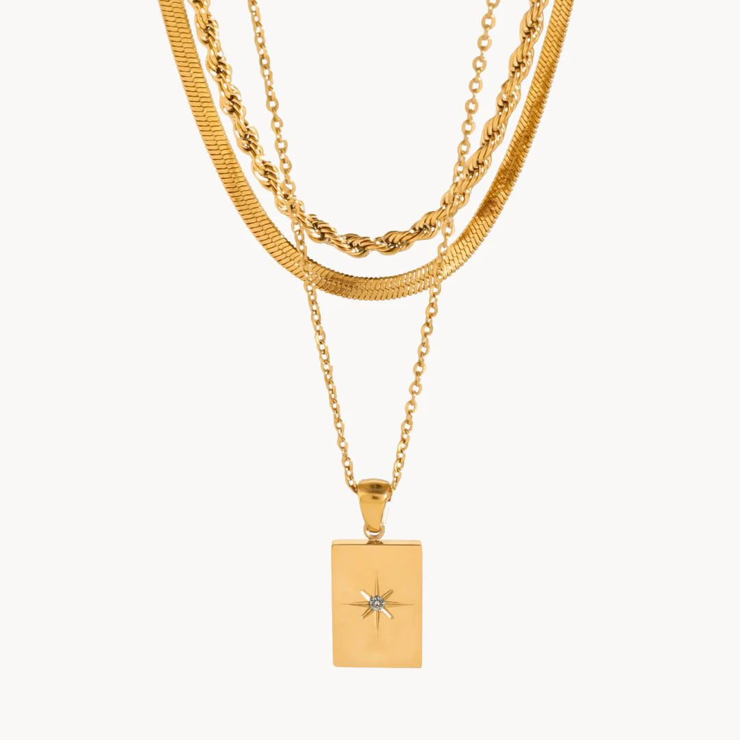 Armand Pendant Necklace