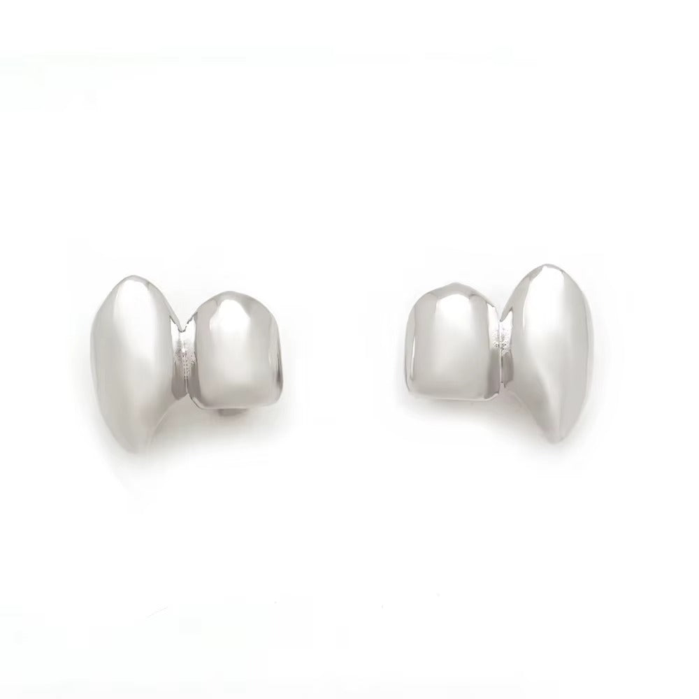 Plated Dual Tooth Canine Set