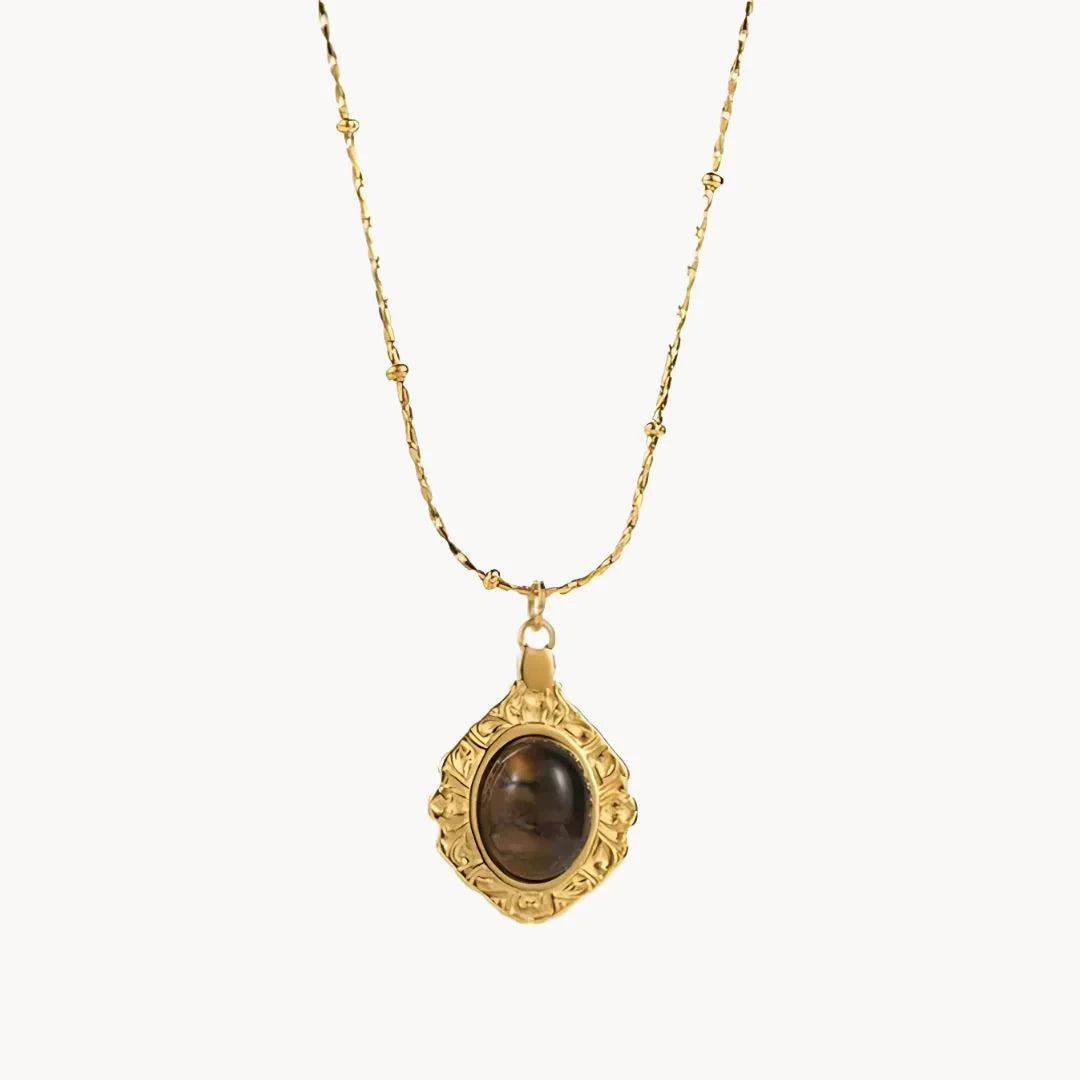 Valois Pendant Necklace