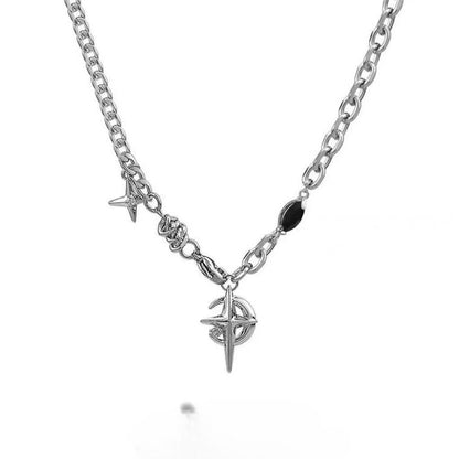 Noir Étoile Necklace