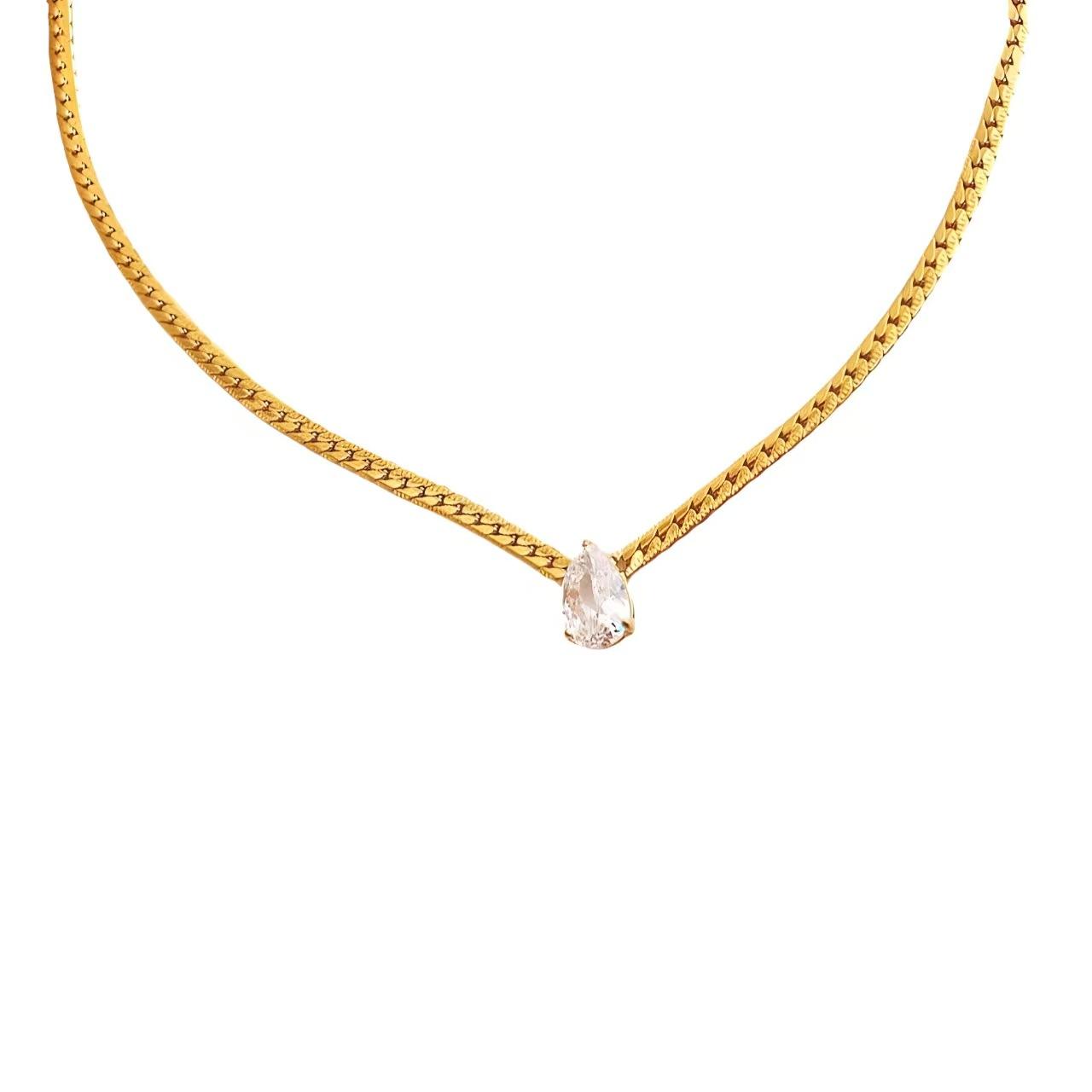 Élira Drop Necklace