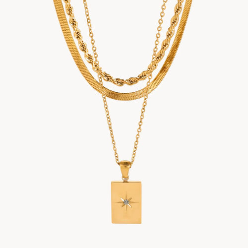 Armand Pendant Necklace
